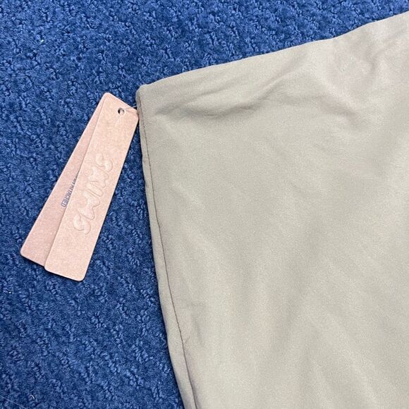 🌱SKIMS Skirt - Picture 2 of 6